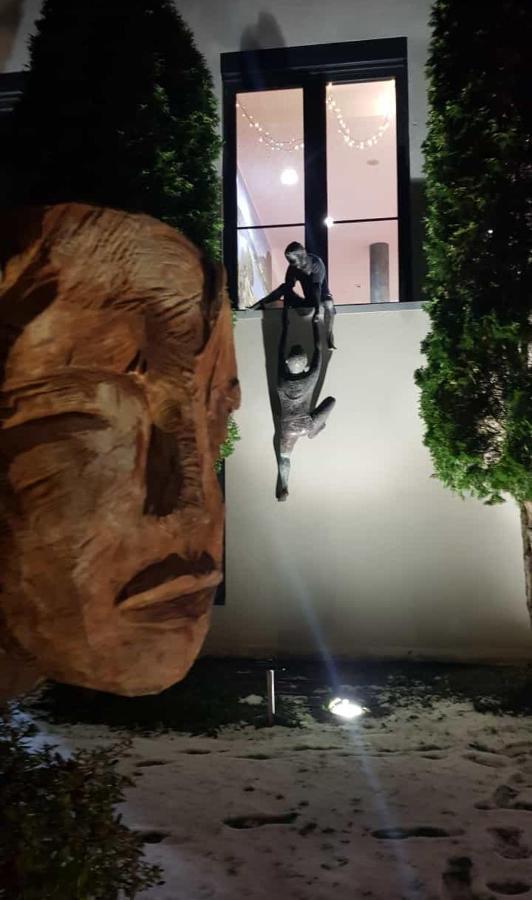 Ferienwohnung Am Geysirzentrum أندرناخ المظهر الخارجي الصورة
